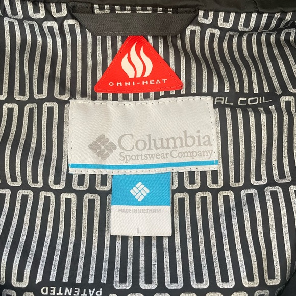 Columbia Montague Falls Jacket. Mens size large. - Picture 3 of 4